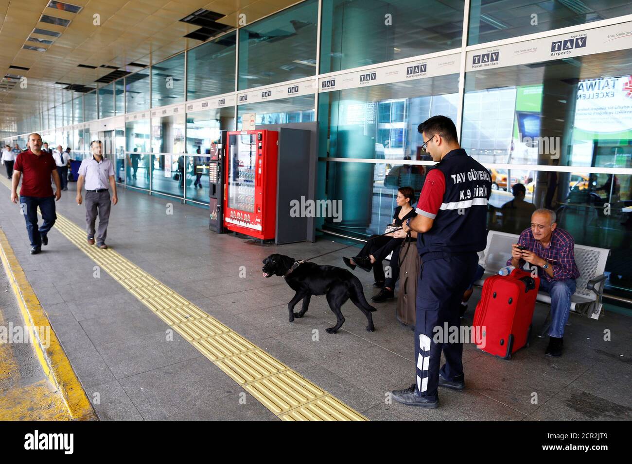 Ataturk airport entrance hires stock photography and images Alamy