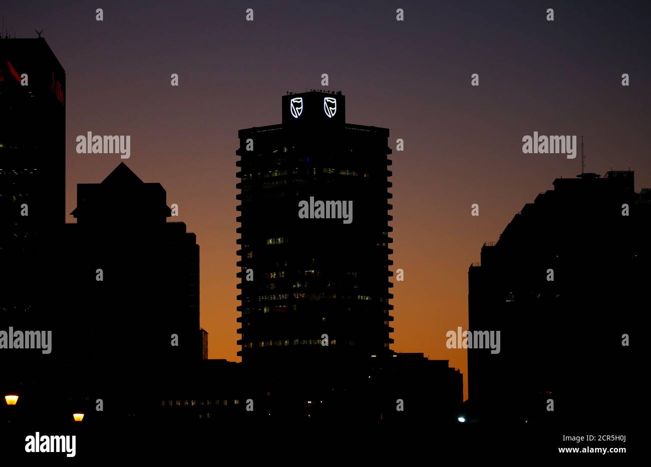 Standard bank cape town hires stock photography and images Alamy