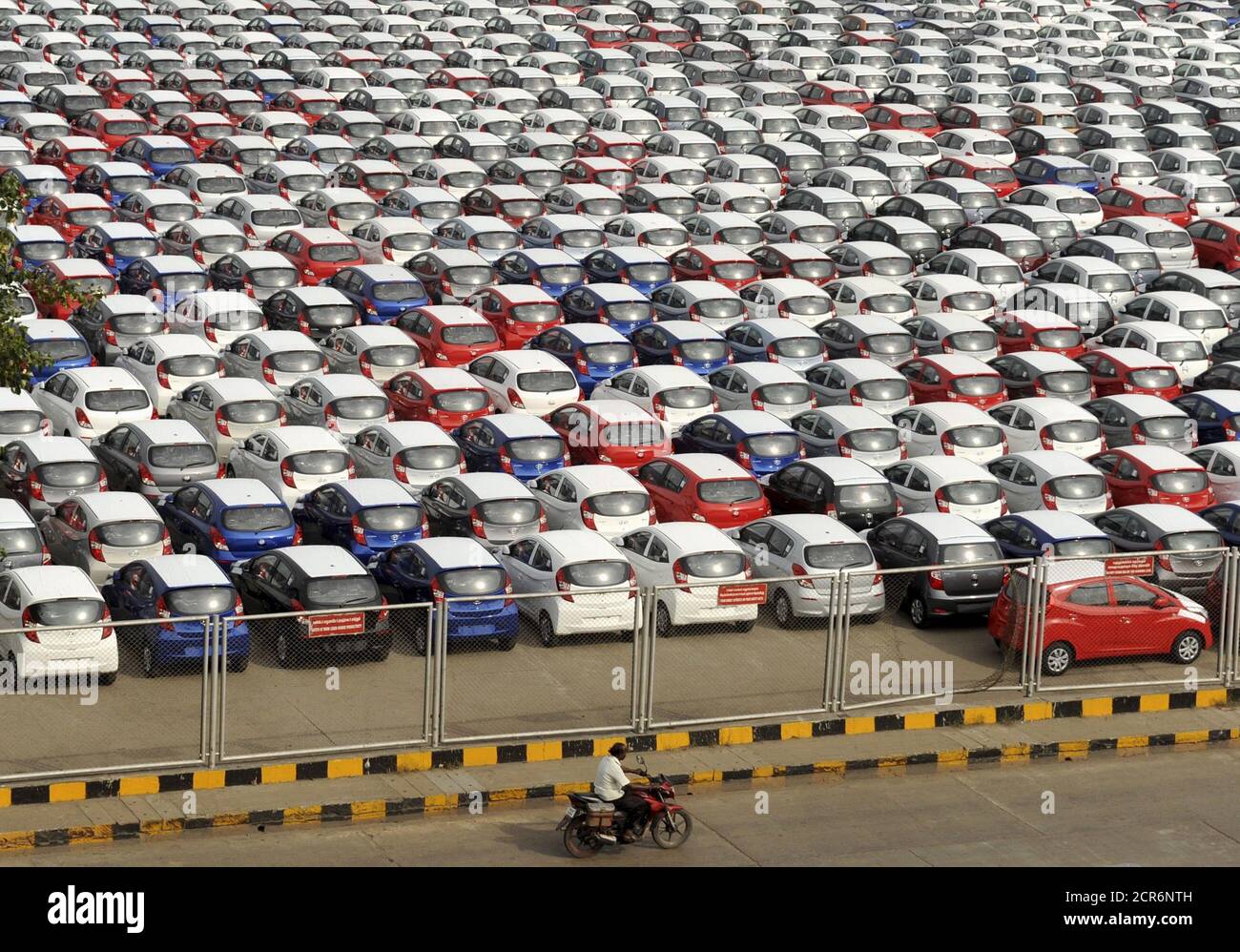 Hyundai Cars Port High Resolution Stock Photography And Images Alamy