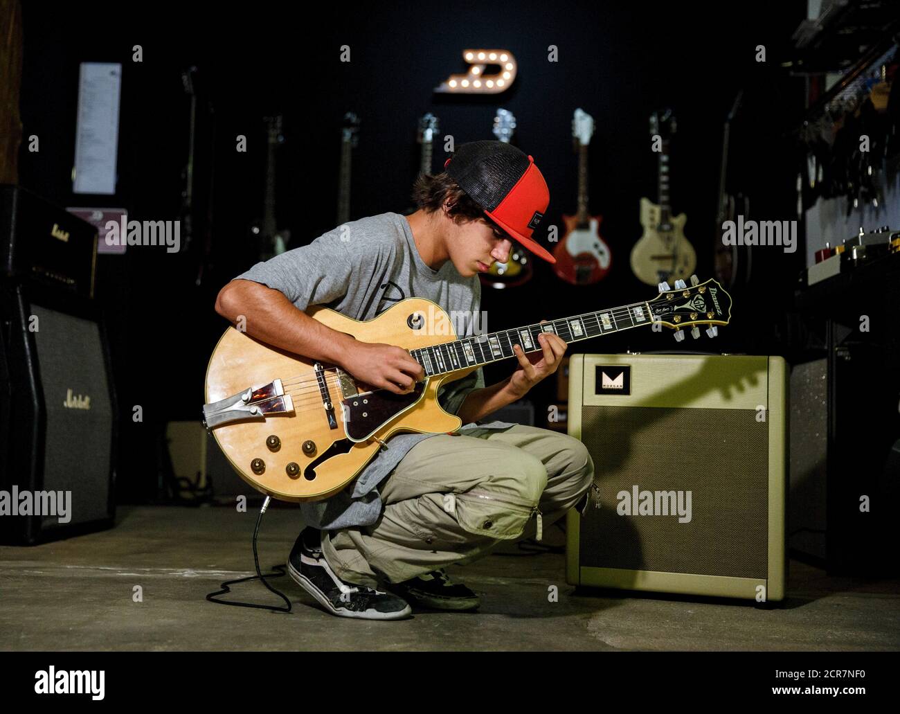 Vintage and rare guitars hires stock photography and images Alamy