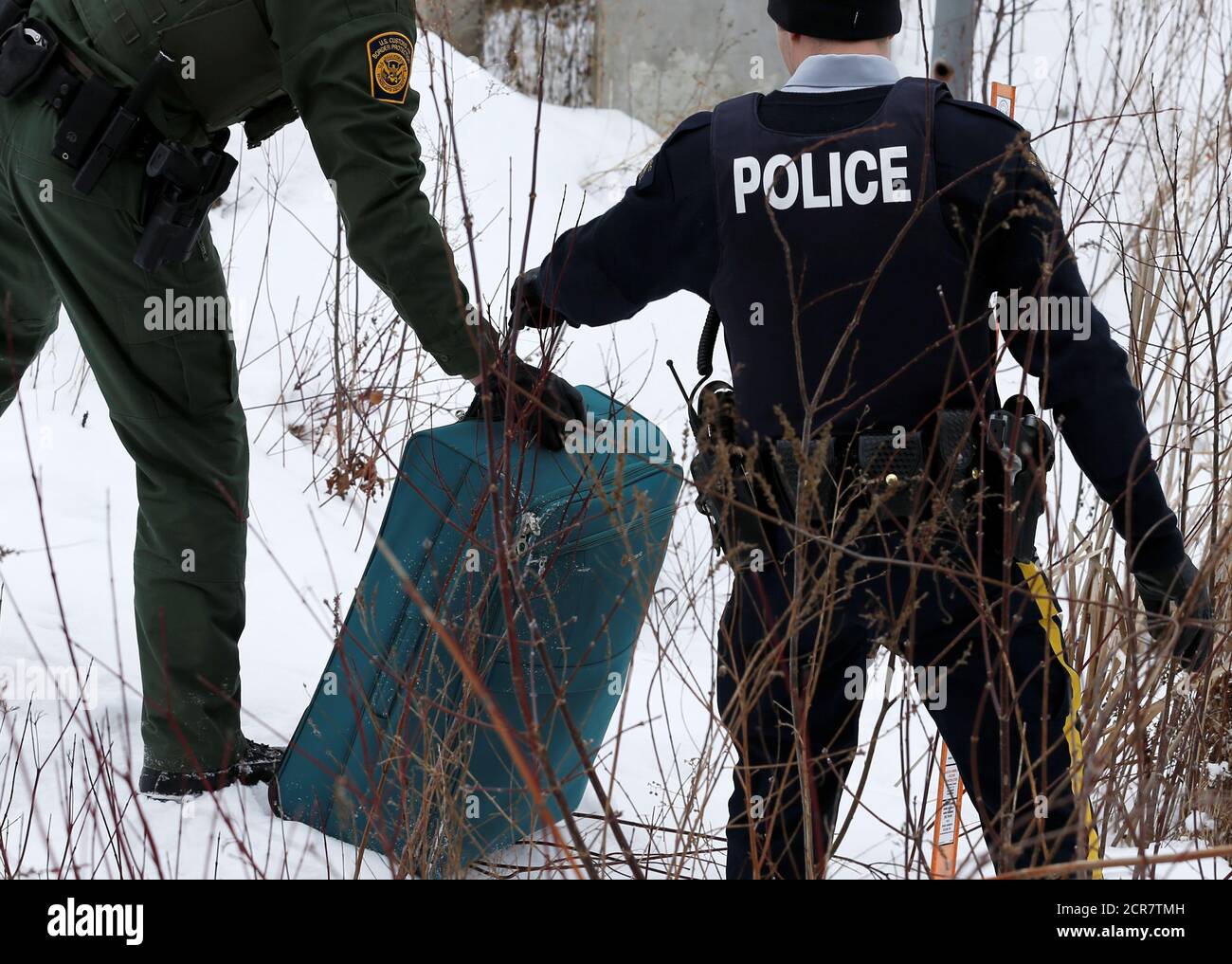 Customs officer canadian border hi-res stock photography and images - Alamy