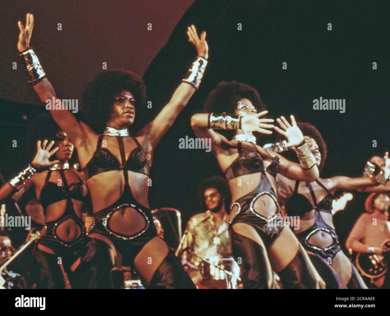 1973 - Isaac Hayes Dancers Perform At The International Amphitheater In Chicago, 10/1973 Stock Photo