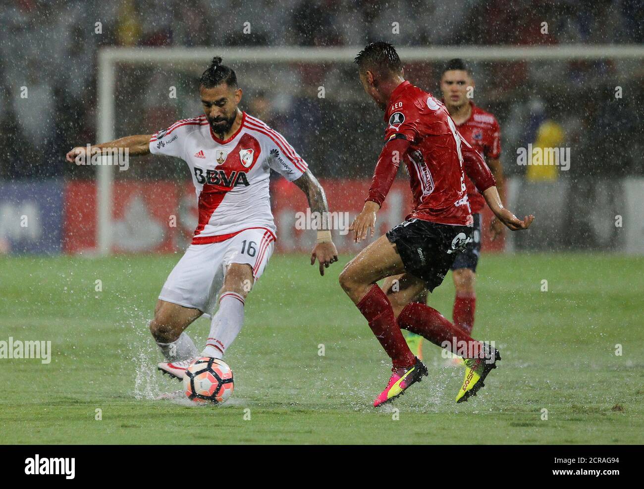 Football Soccer Colombia S Independiente Medellin V Argentina S River Plate Copa Libertadores Atanasio Girardot Stadium Medellin Colombia 15 3 17 John Hernandez R Of Independiente Medellin And Ariel Rojas Of