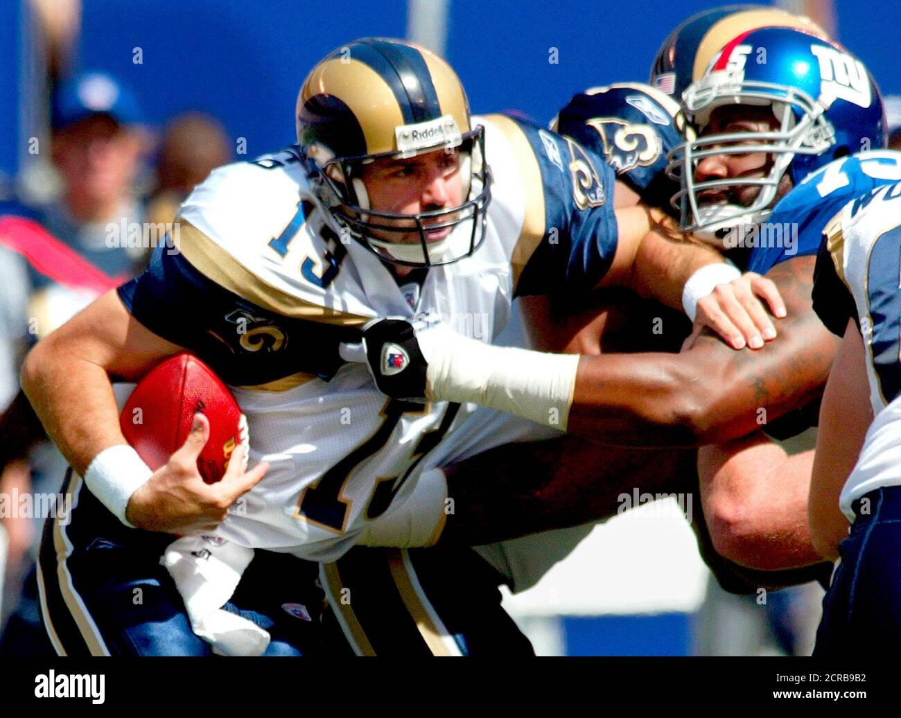 Kurt warner rams hi-res stock photography and images - Alamy