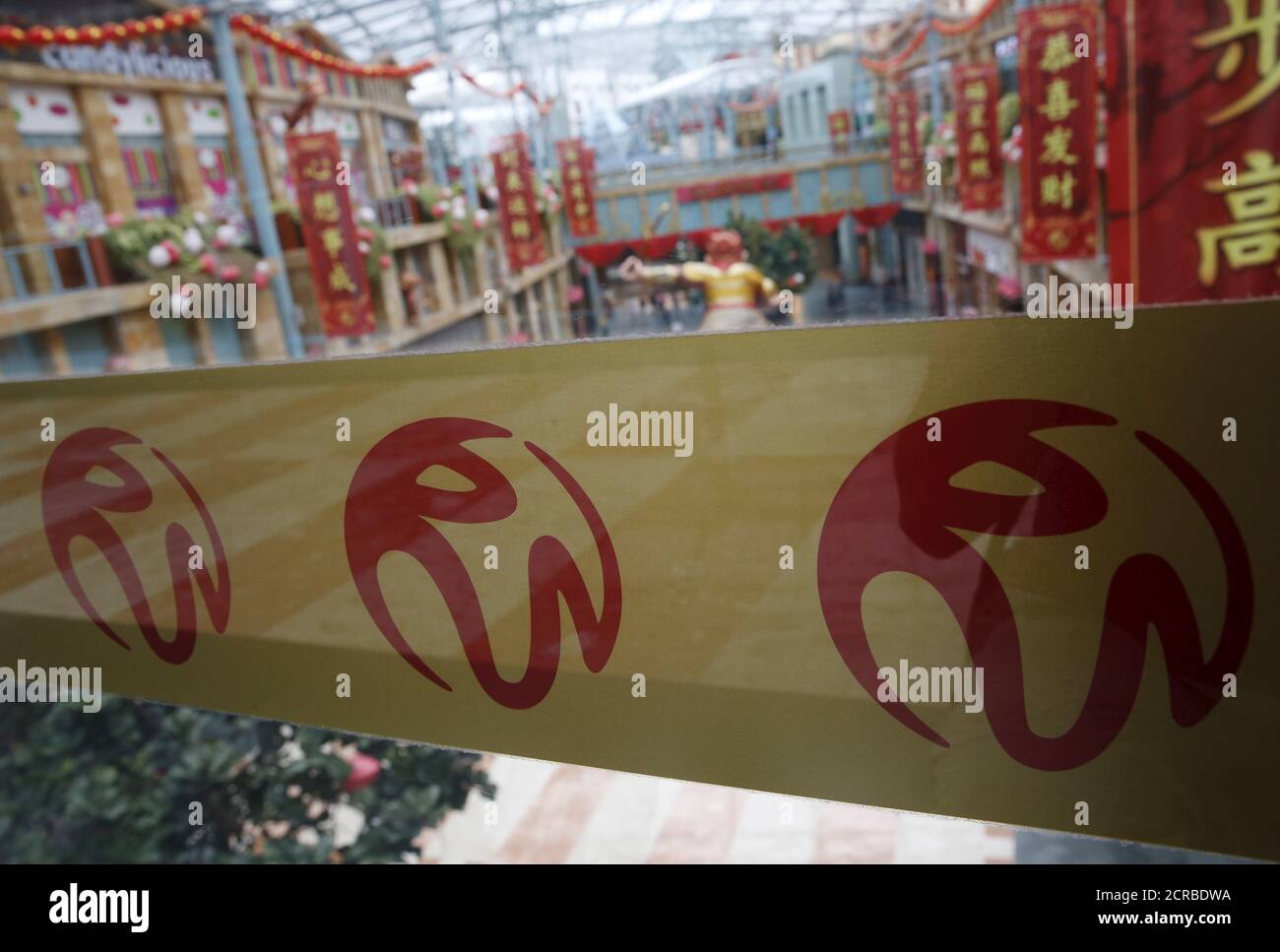 Logos Of Genting Singapore S Resorts World Sentosa Are Pictured In Lunar New Year Decorations At Their Casino In Singapore January 26 16 Reuters Edgar Su Stock Photo Alamy Logos Of Genting Singapore S Resorts World Sentosa Are Pictured In Lunar New Year Decorations At Their Casino In Singapore January 26 16 Reuters Edgar Su Stock Photo Alamy