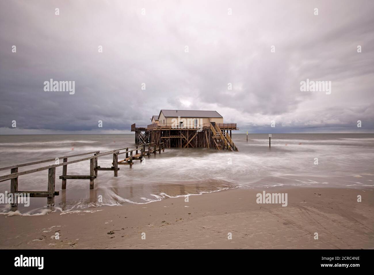 Stilt house on the beach at St Peter Ording Stock Photo Alamy