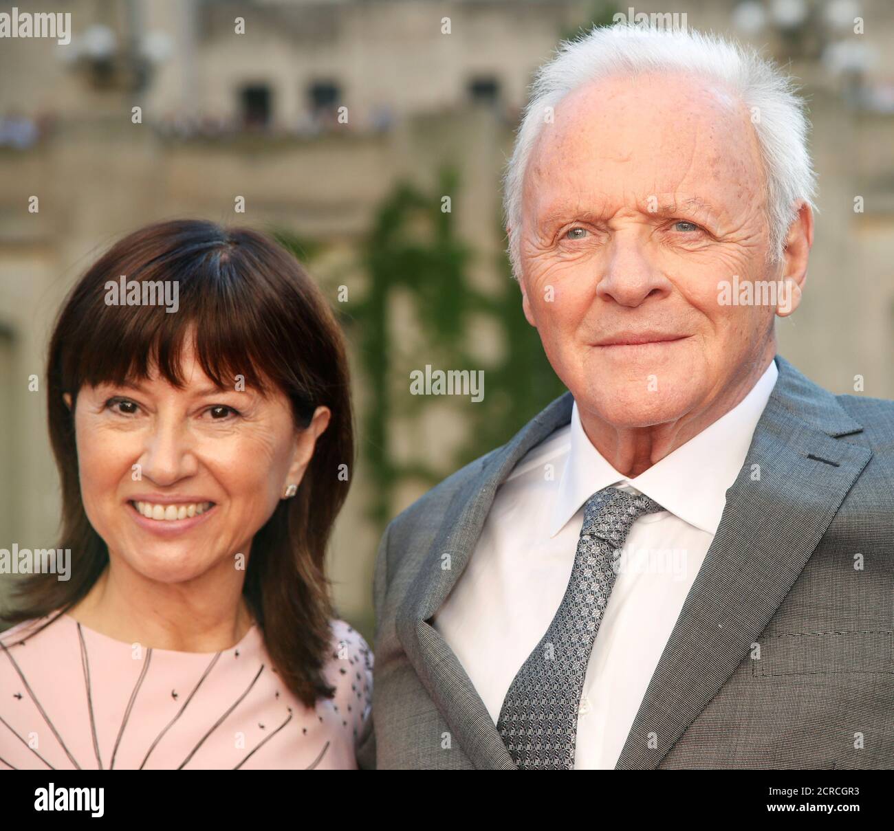 Anthony hopkins and wife hi-res stock photography and images - Alamy