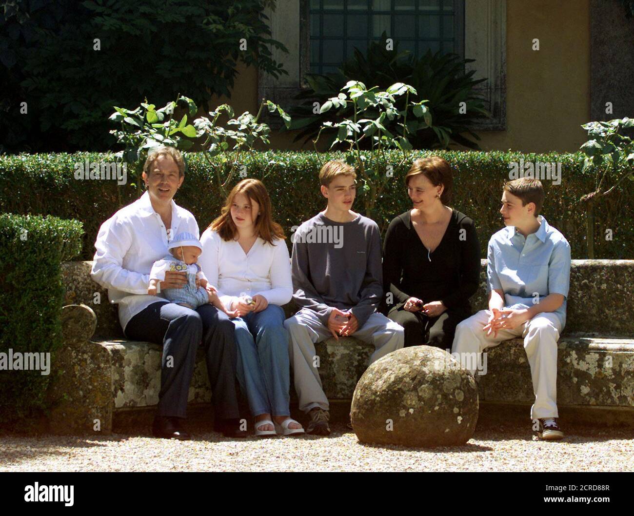 Tuscany villa tony blair family hi-res stock photography and images - Alamy