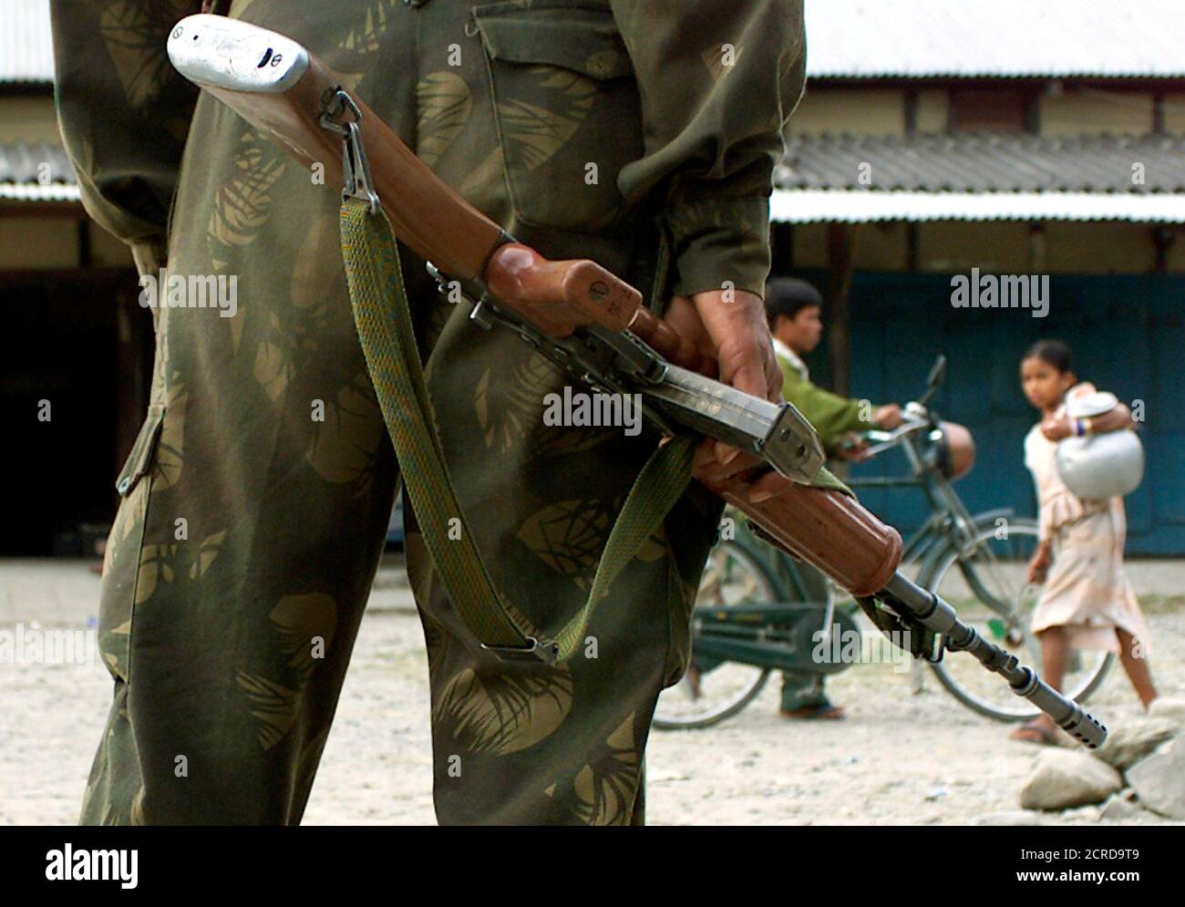 Indian army soldier on border hi-res stock photography and images - Alamy