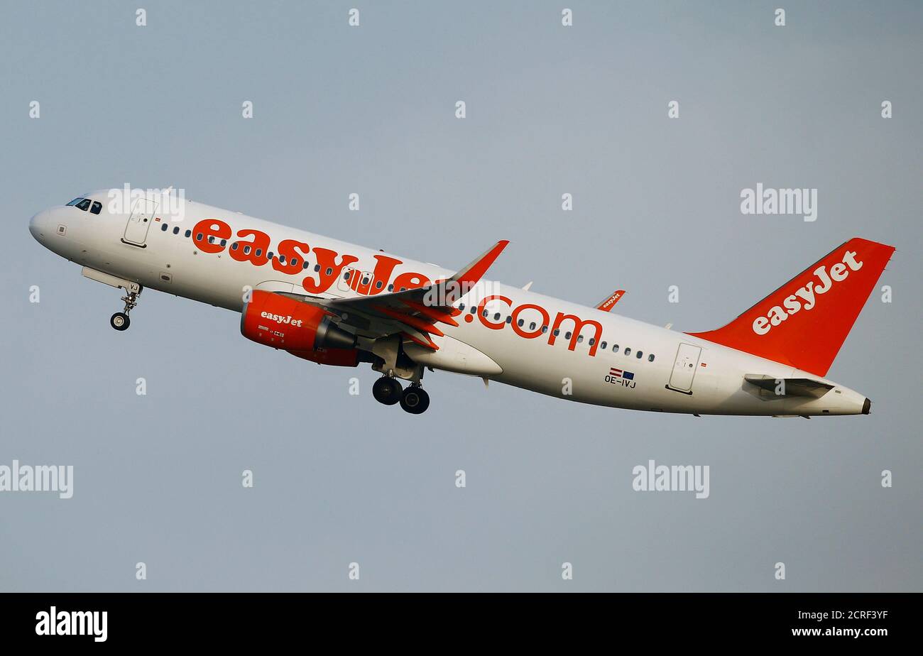 An EasyJet Airbus A320-200 aircraft takes-off from Zurich Airport January 9, 2018.   REUTERS/Arnd Wiegmann Stock Photo
