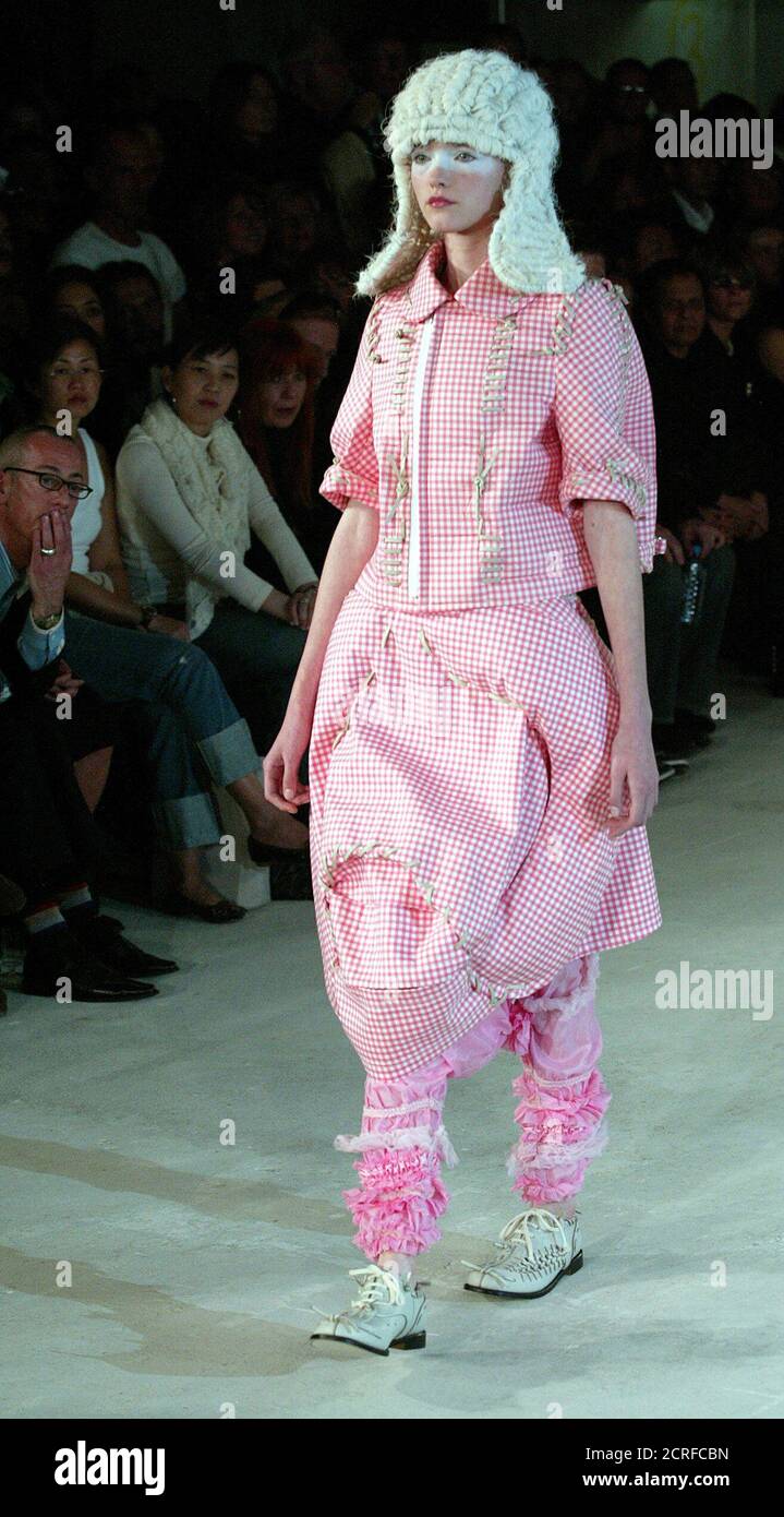 rei kawakubo japanese fashion designers