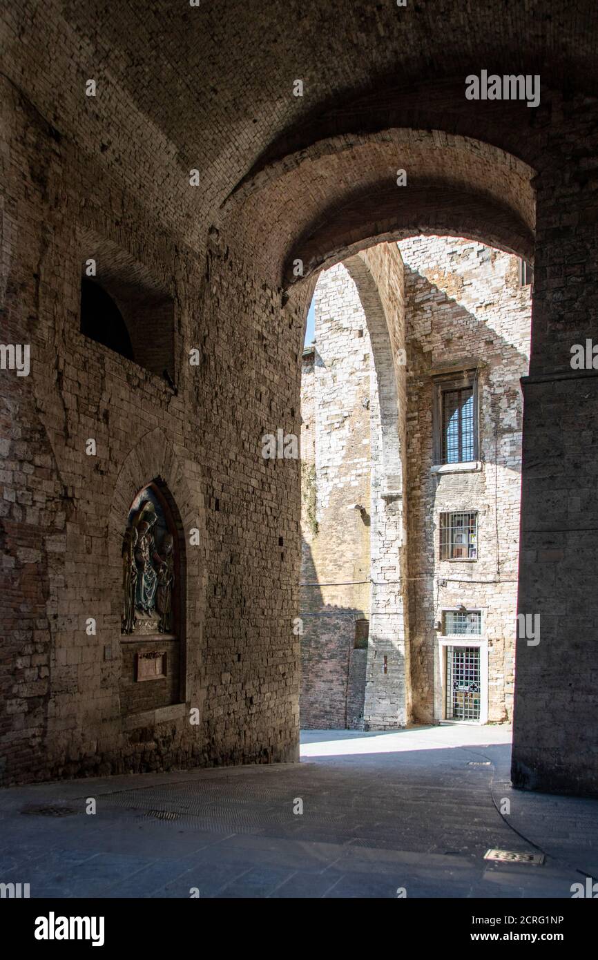 Medieval architectures in the historical center of Perugia, Italy Stock Photo