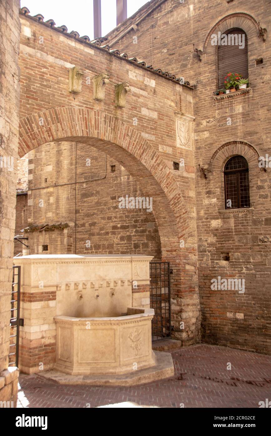 Medieval architectures in the historical center of Perugia, Italy Stock Photo