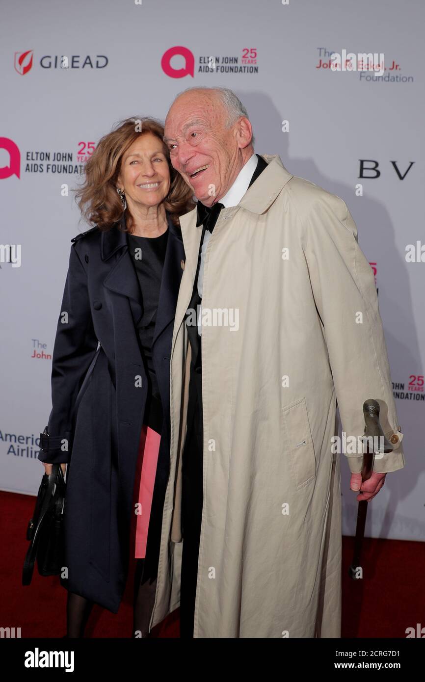 Judy Lauder High Resolution Stock Photography and Images Alamy