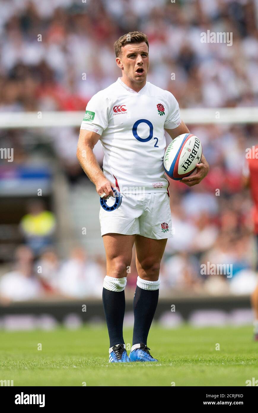 Rugby penalty kick hi-res stock photography and images - Page 3 - Alamy