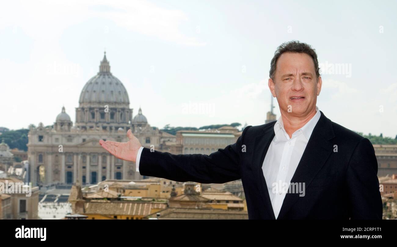 Robert langdon hires stock photography and images Alamy