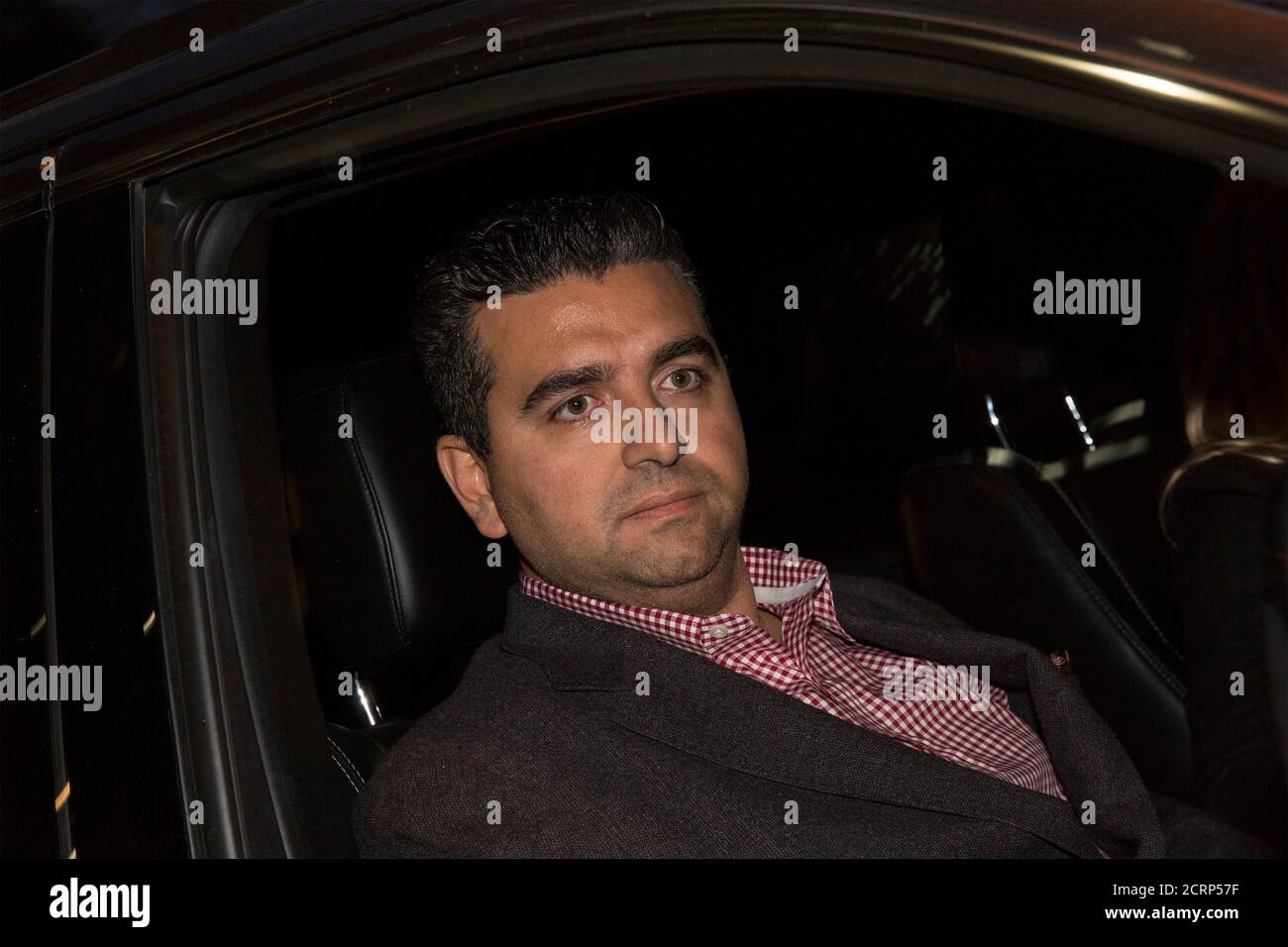 låne ar Rouse Celebrity chef Bartolo "Buddy" Valastro, Jr. exits the Manhattan Criminal  Courthouse in New York November 13, 2014. The star of the reality TV show "Cake  Boss" was arrested on drunken driving charges