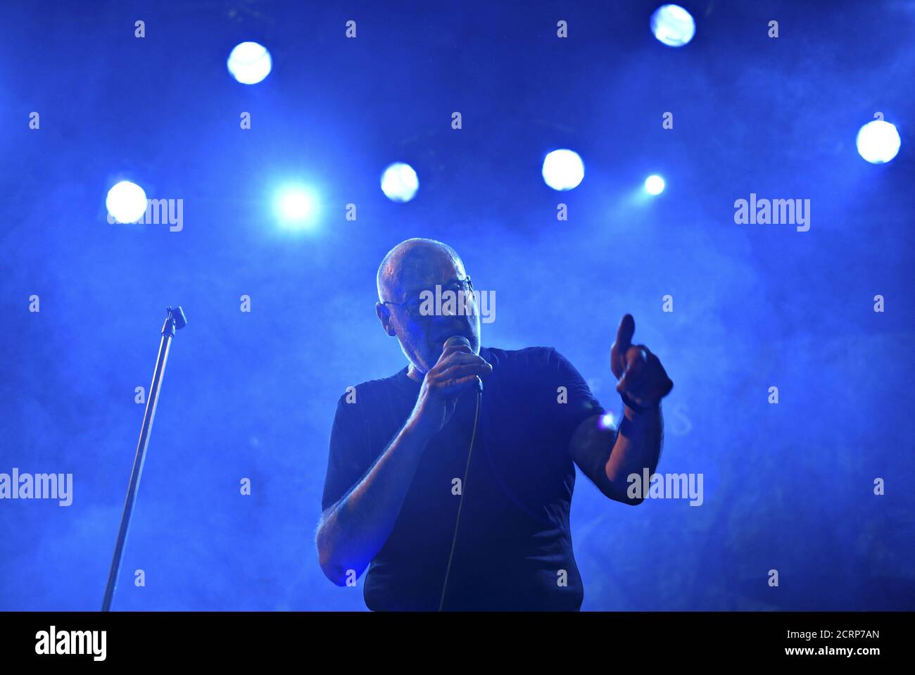 Fish Singer High Resolution Stock Photography and Images Alamy