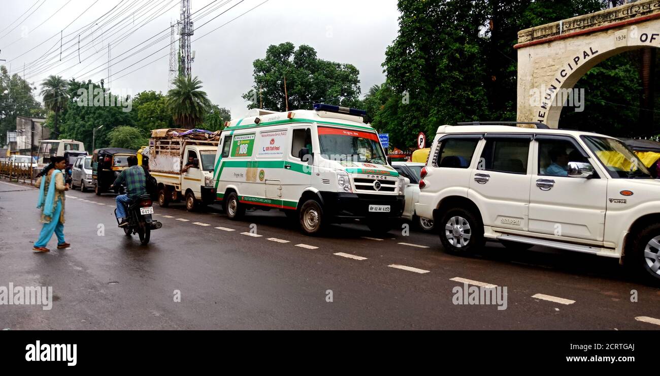 India Ambulance High Resolution Stock Photography and Images Alamy