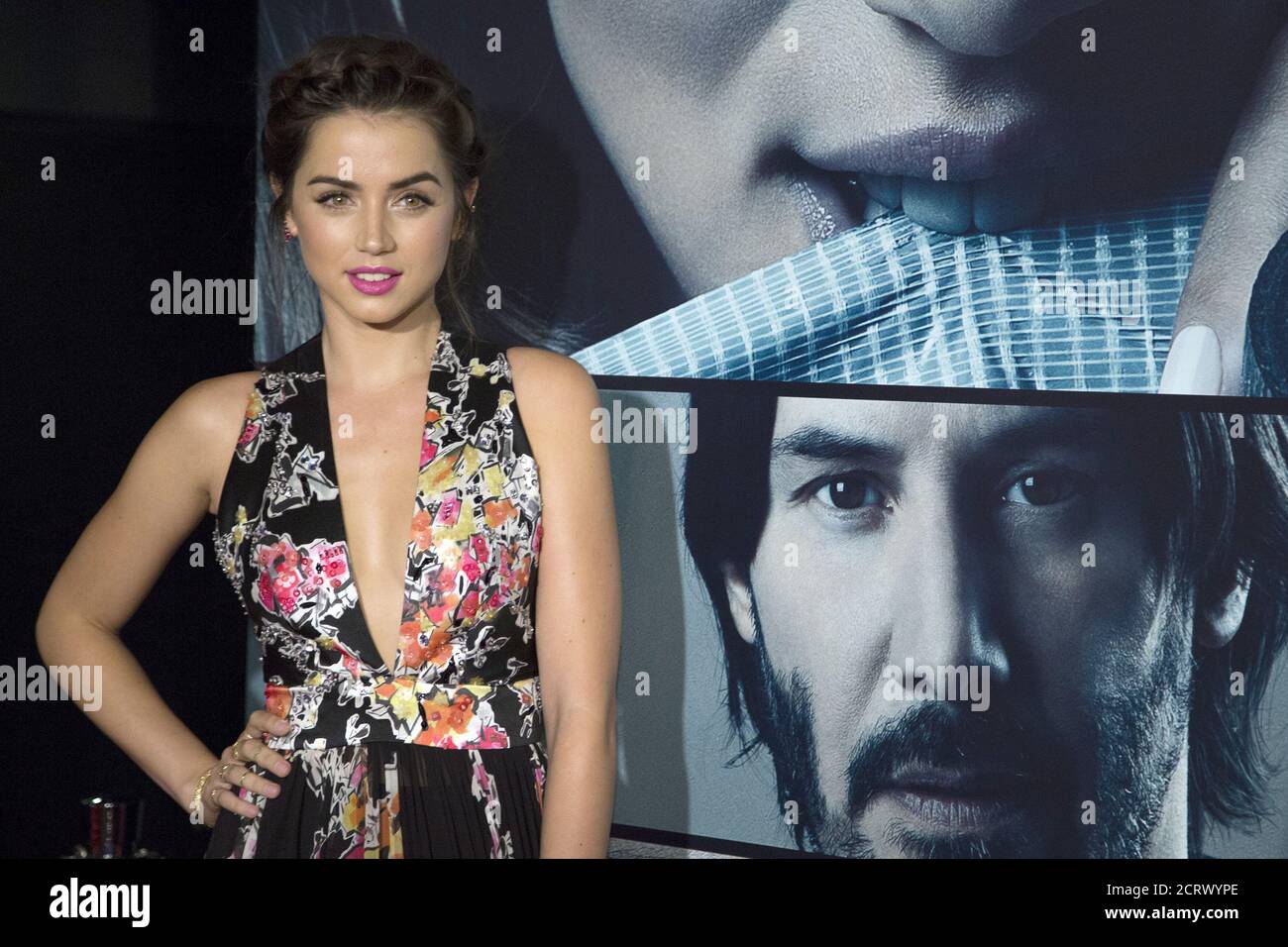 Knock knock movie cast - buyersvica