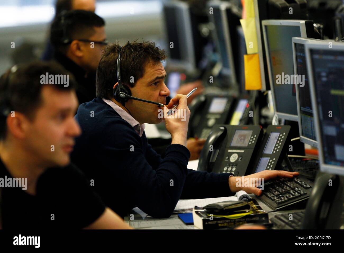 Oil prices unclear hires stock photography and images Alamy