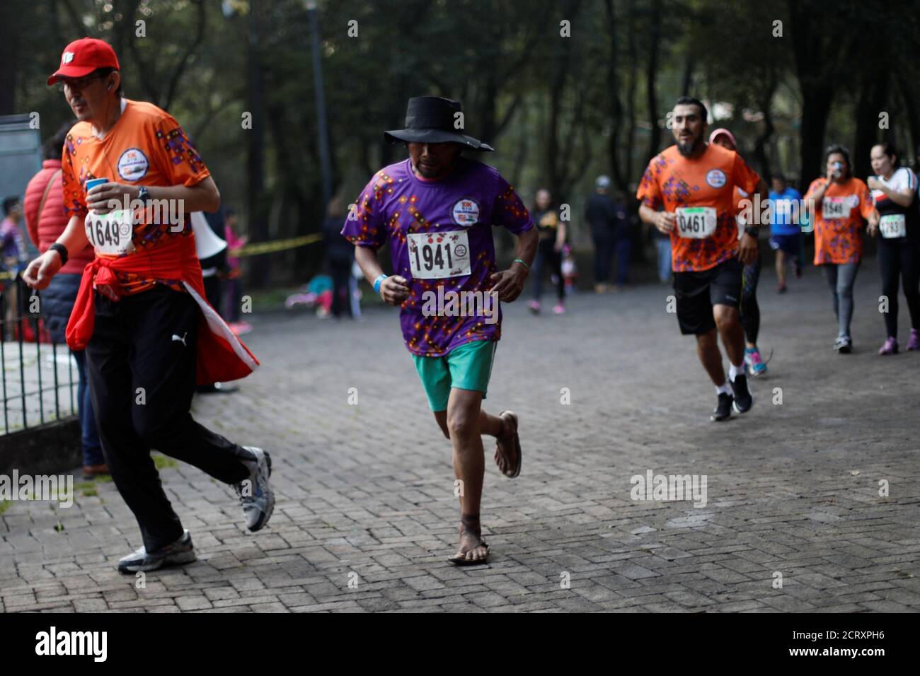 Tarahumara Running High Resolution Stock Photography And Images Alamy Tarahumara Running High Resolution Stock Photography And Images Alamy
