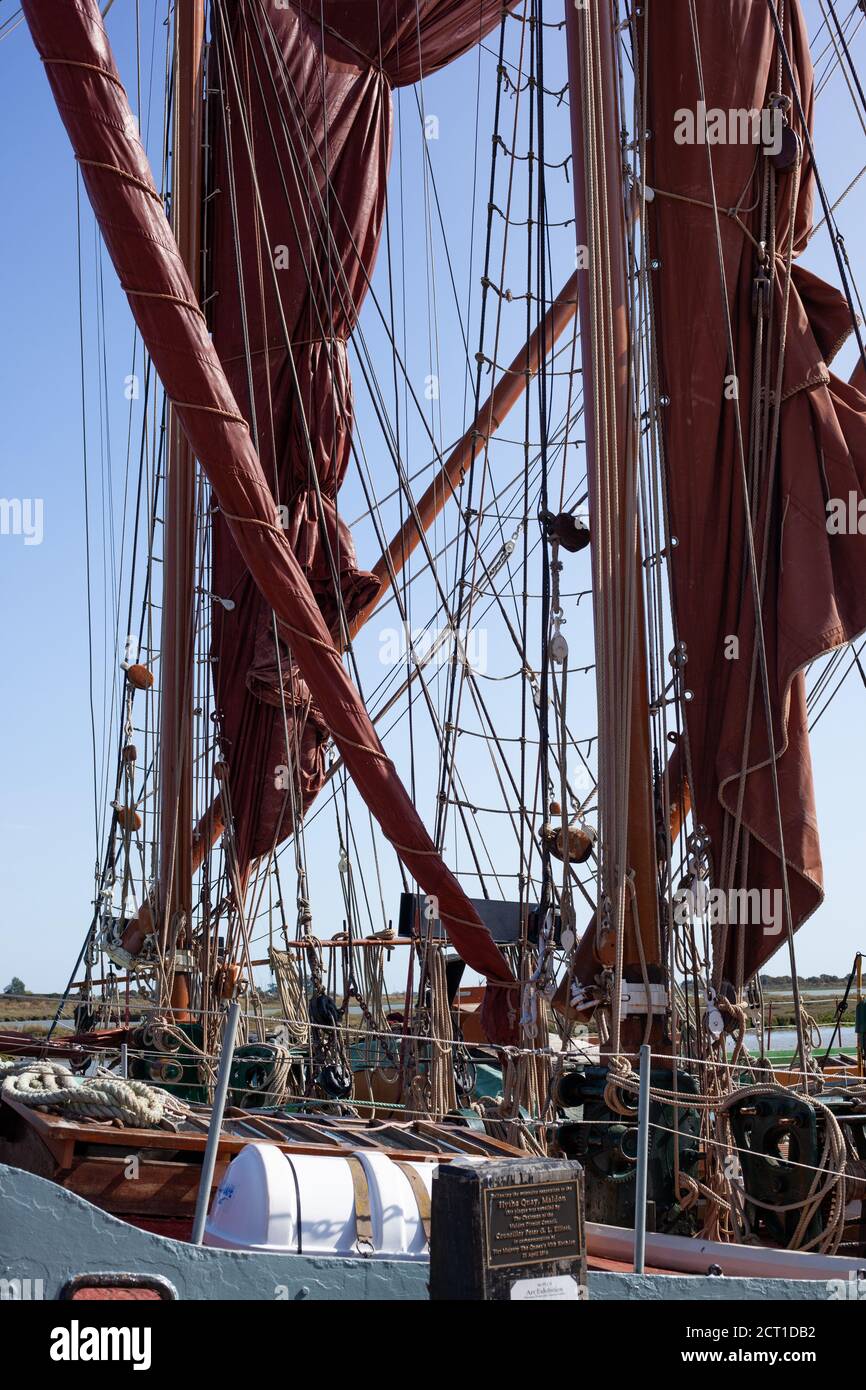 Barge Masts & Rigging, Maldon Quay, on River Blackwater, Essex, UK ...