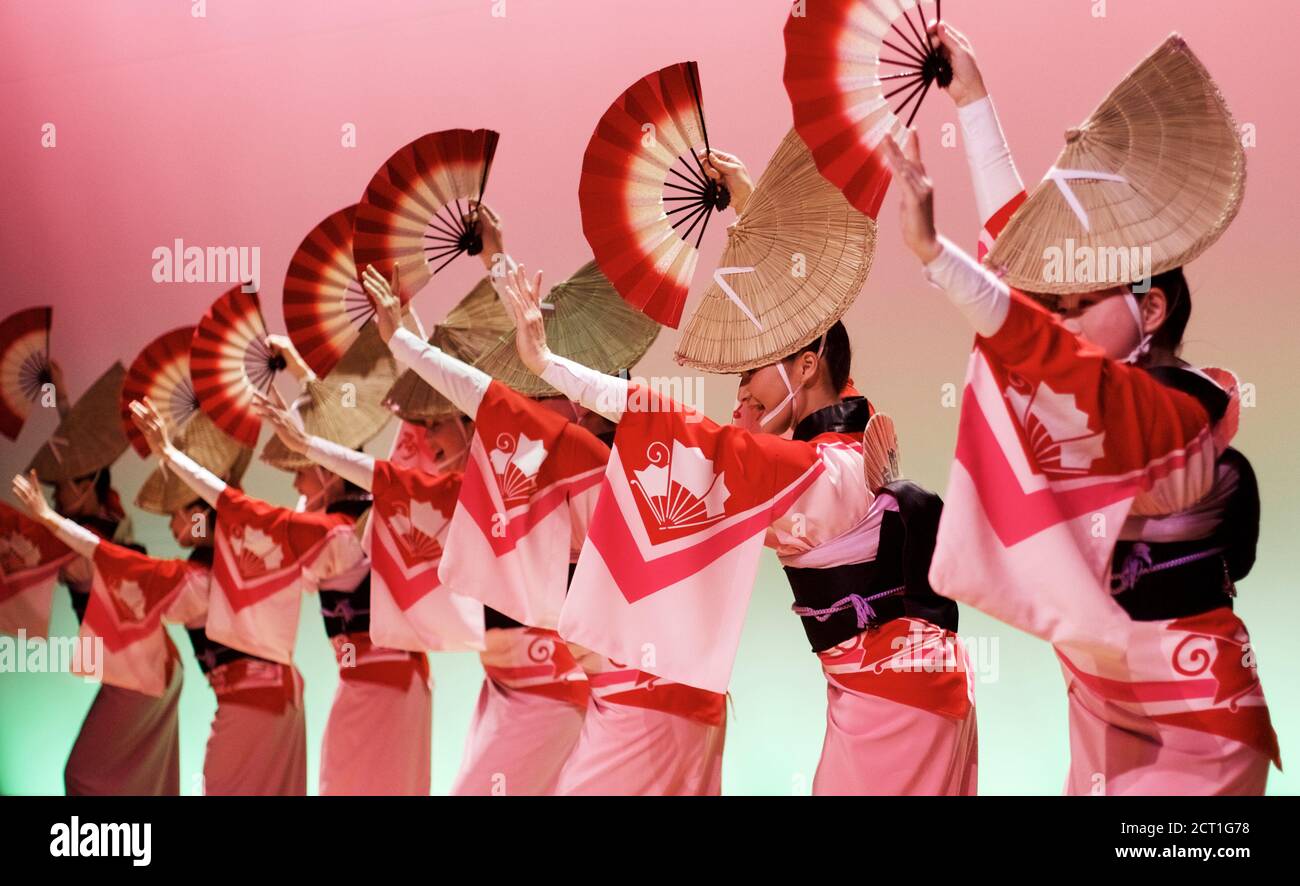 Obon Festival Dance Japan High Resolution Stock Photography And Images Alamy