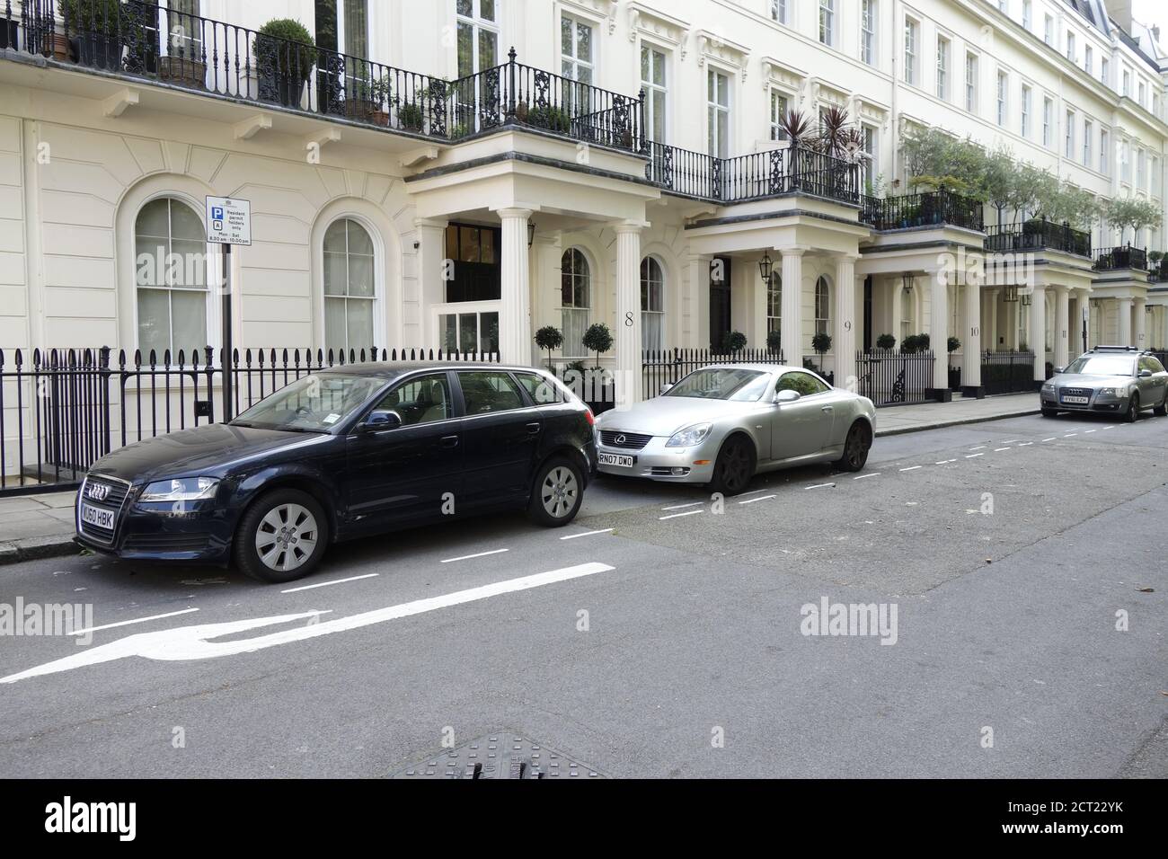 Eaton Place, Belgravia, London Stock Photo Alamy