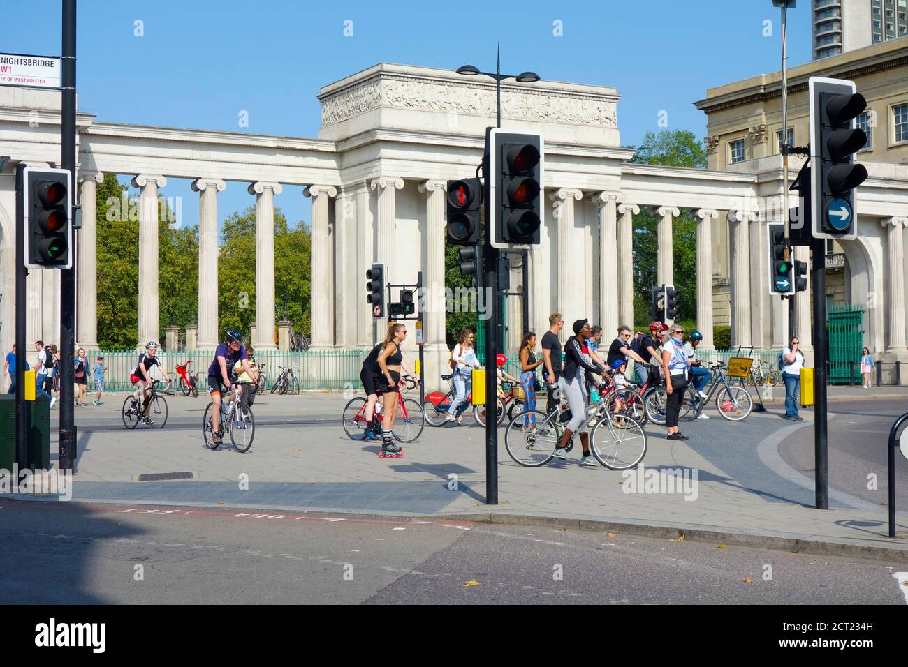 Hyde london park queen elizabeth gate hires stock photography and