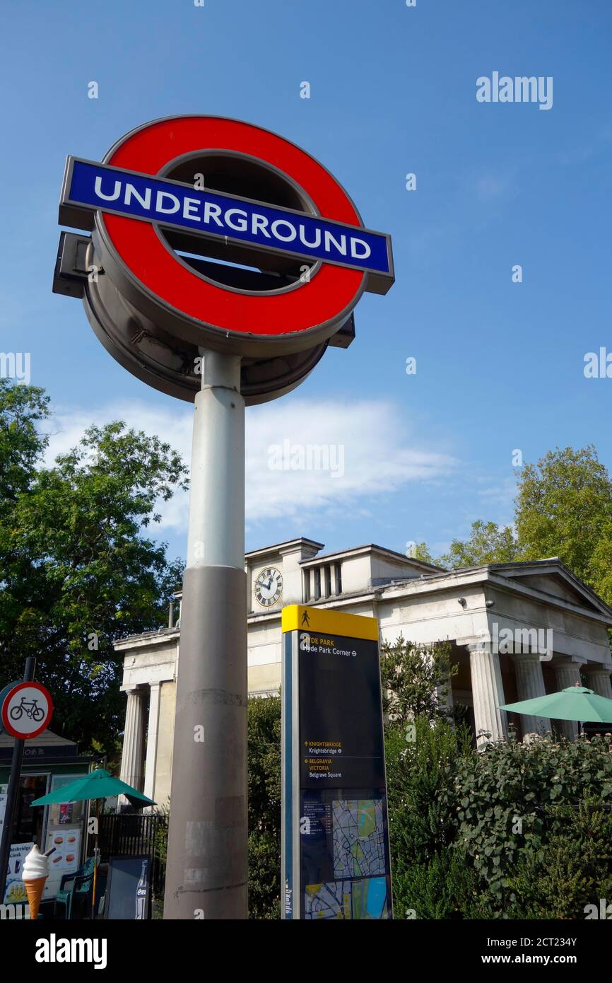 Hyde park corner tube station hi-res stock photography and images - Alamy