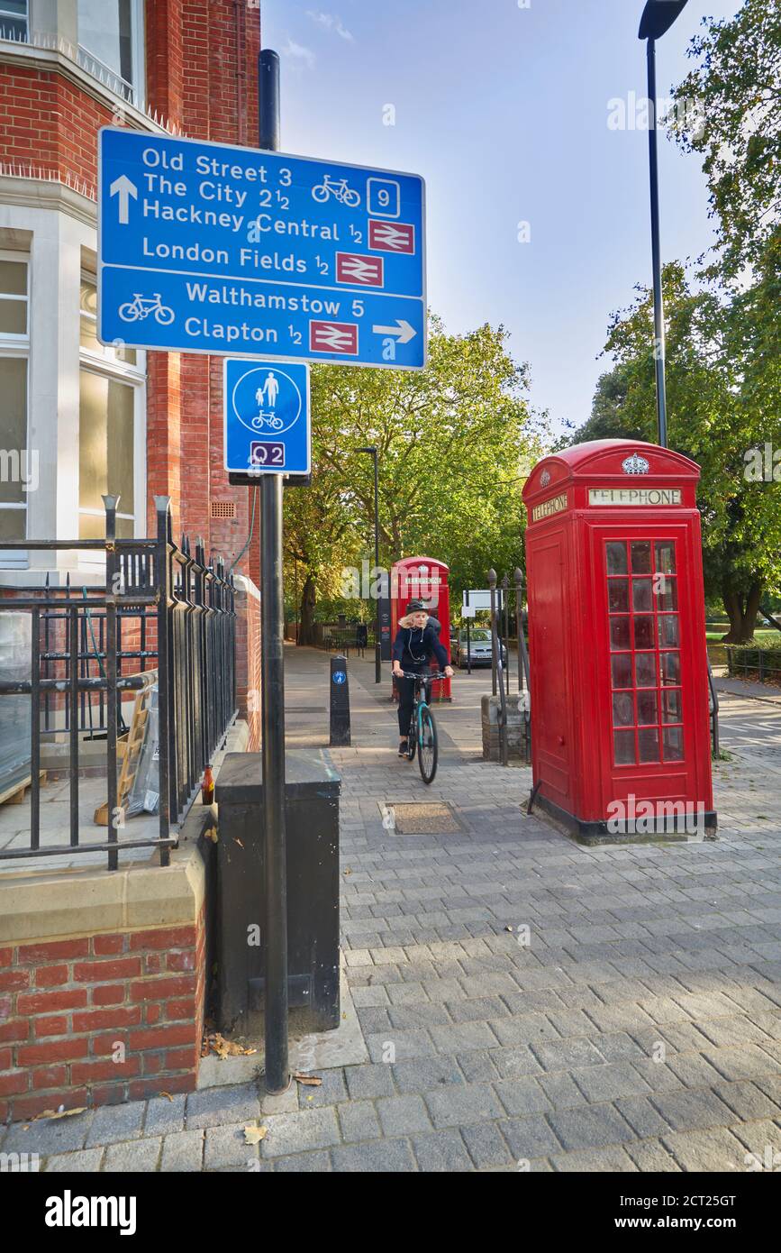 cycle route hackney east london cycling in london Stock Photo