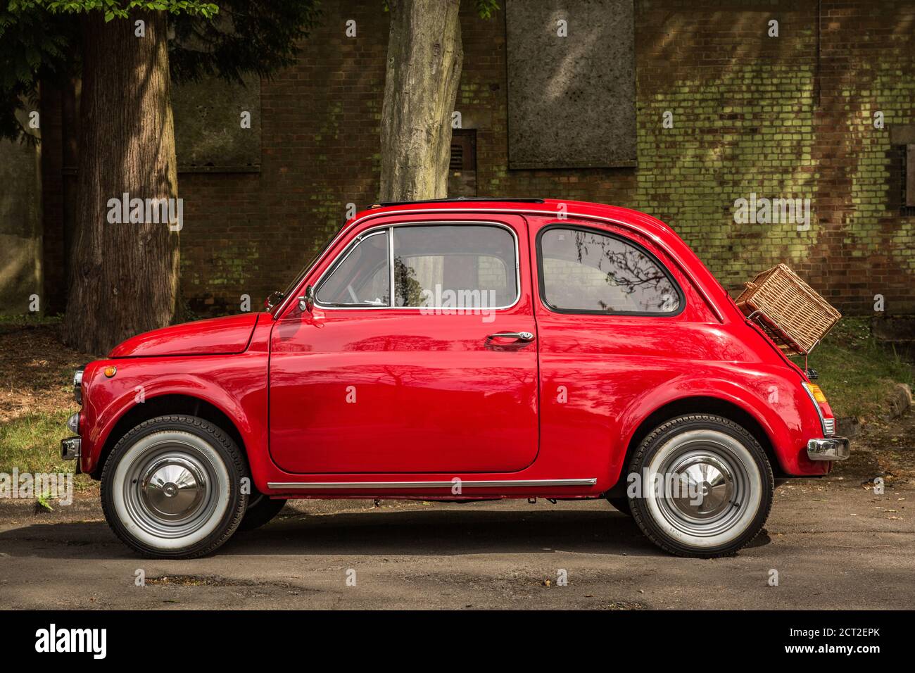 A red fiat 500 at the Bicester Heritage Sunday Scramble Stock Photo