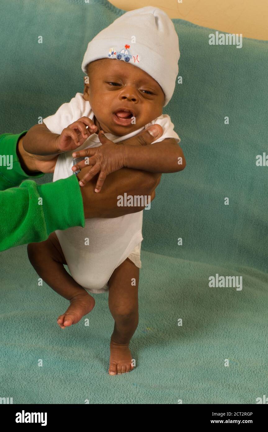 6 week old baby hi res stock photography and images Alamy