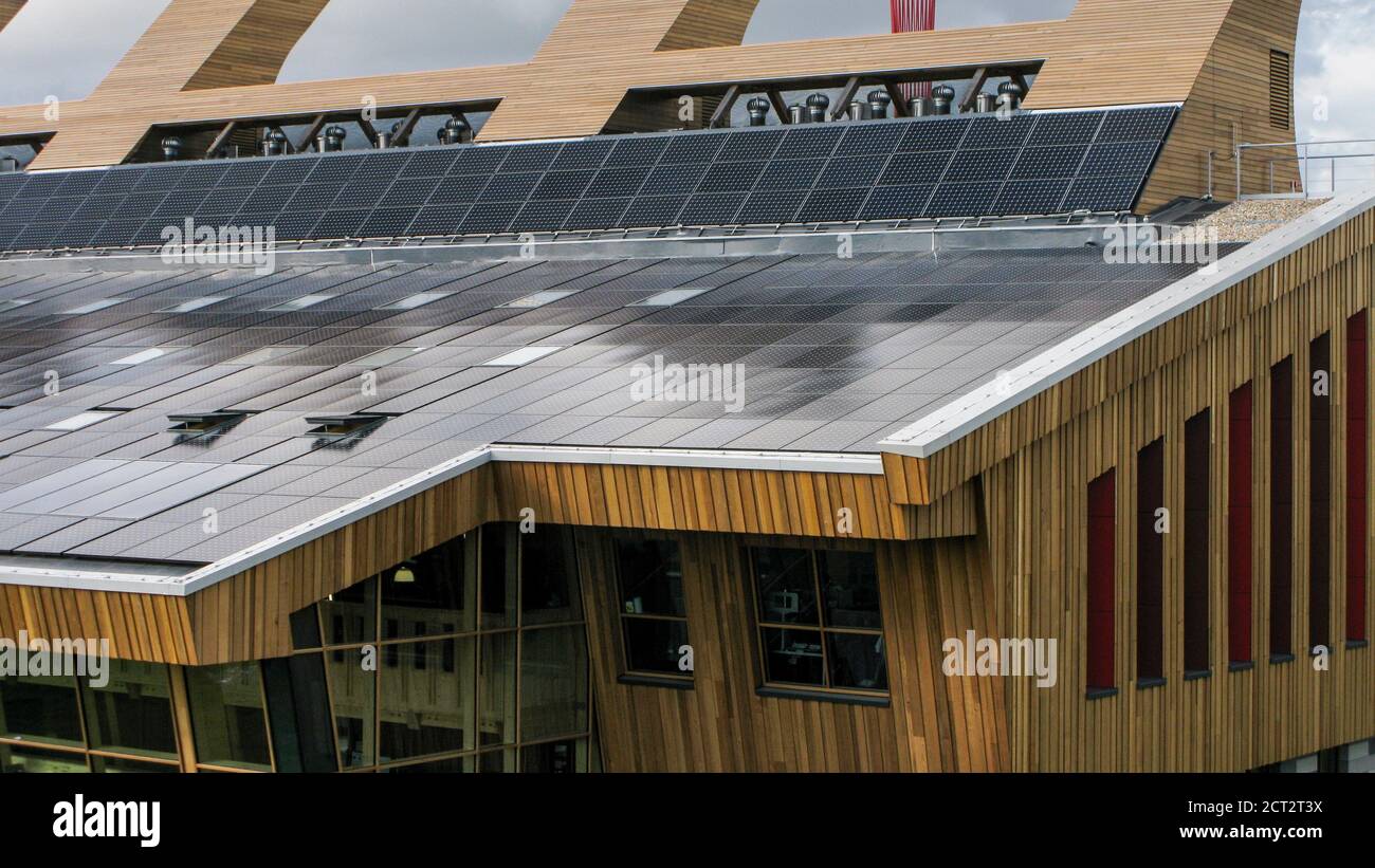 Gsk Lab Nottingham GSK Carbon Neutral Laboratory Nottingham Stock Photo - Alamy