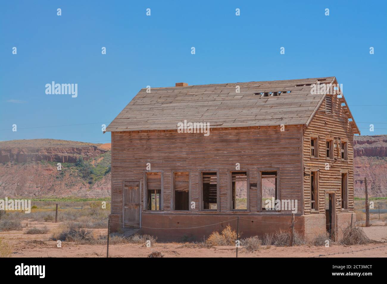 A rundown abandoned wood house in Tuba City Arizona on the Navajo reservation Stock Photo Alamy