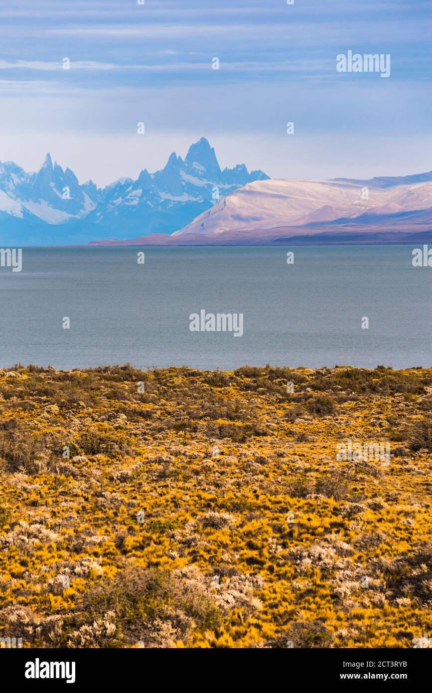 Lago Viedma (Viedma Lake) with Mount Fitz Roy (aka Cerro Chalten) behind, El Chalten, Patagonia, Argentina, South America Stock Photo