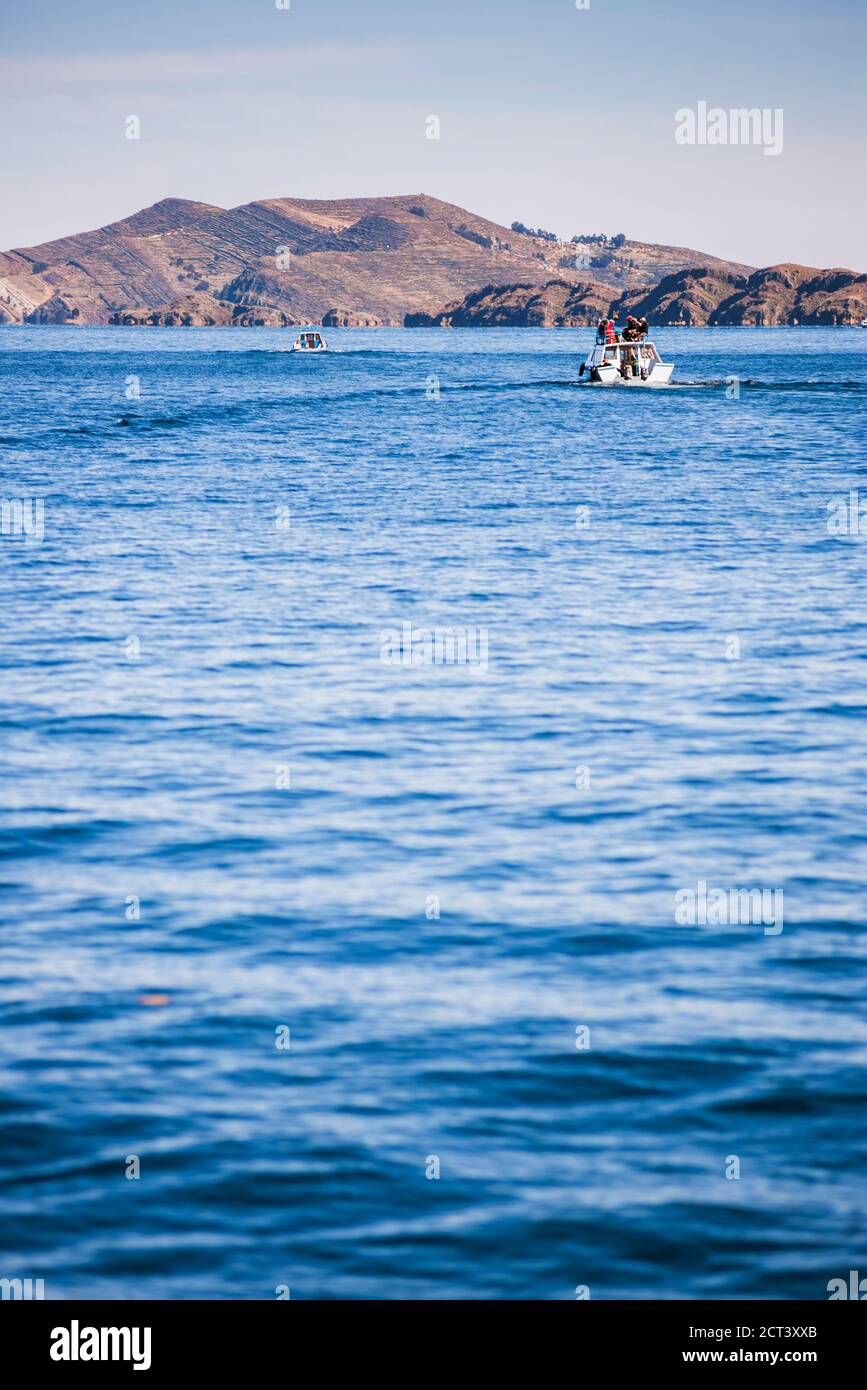 Lake Titicaca ferry boat trip to Isla del Sol (Island of the Sun) from ...