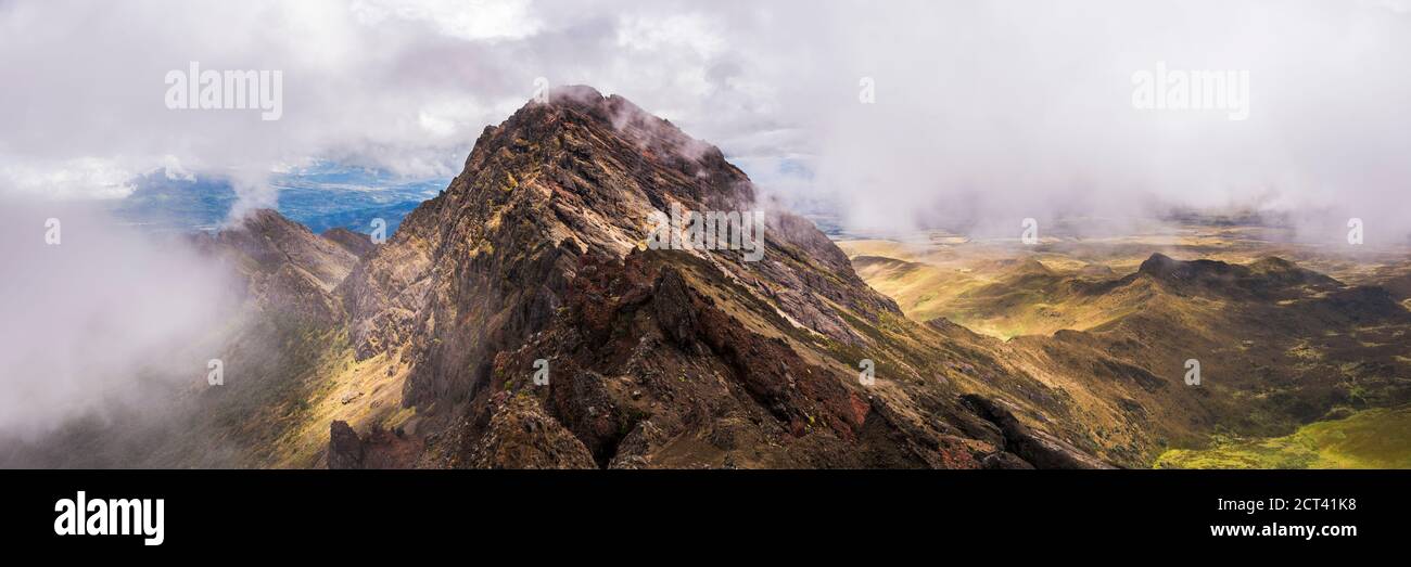 Ruminahui Volcano summit, Cotopaxi National Park, Avenue of Volcanoes, Ecuador, South America Stock Photo