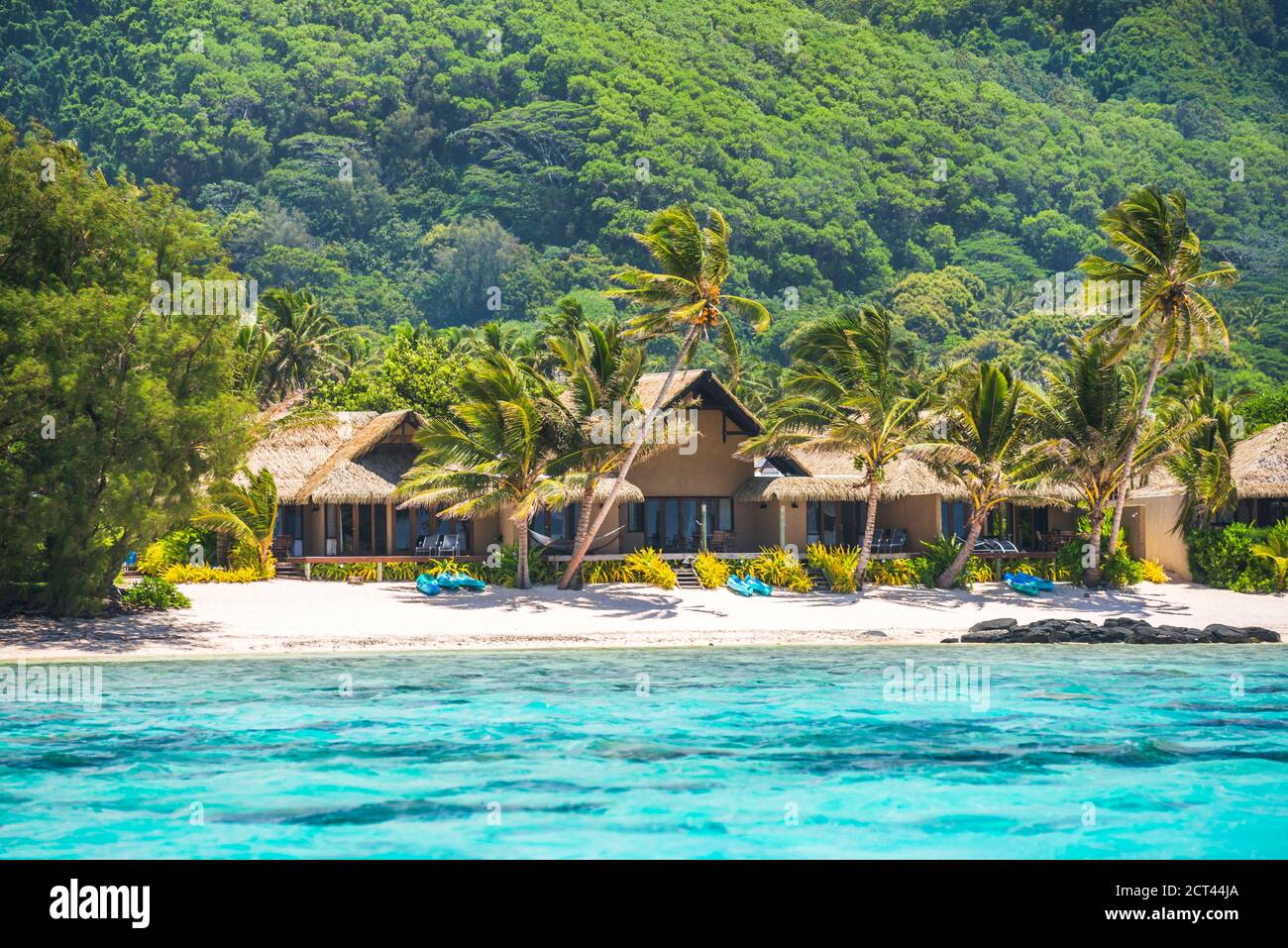 Luxury villa and hotel accommodation at the tropical Island of ...