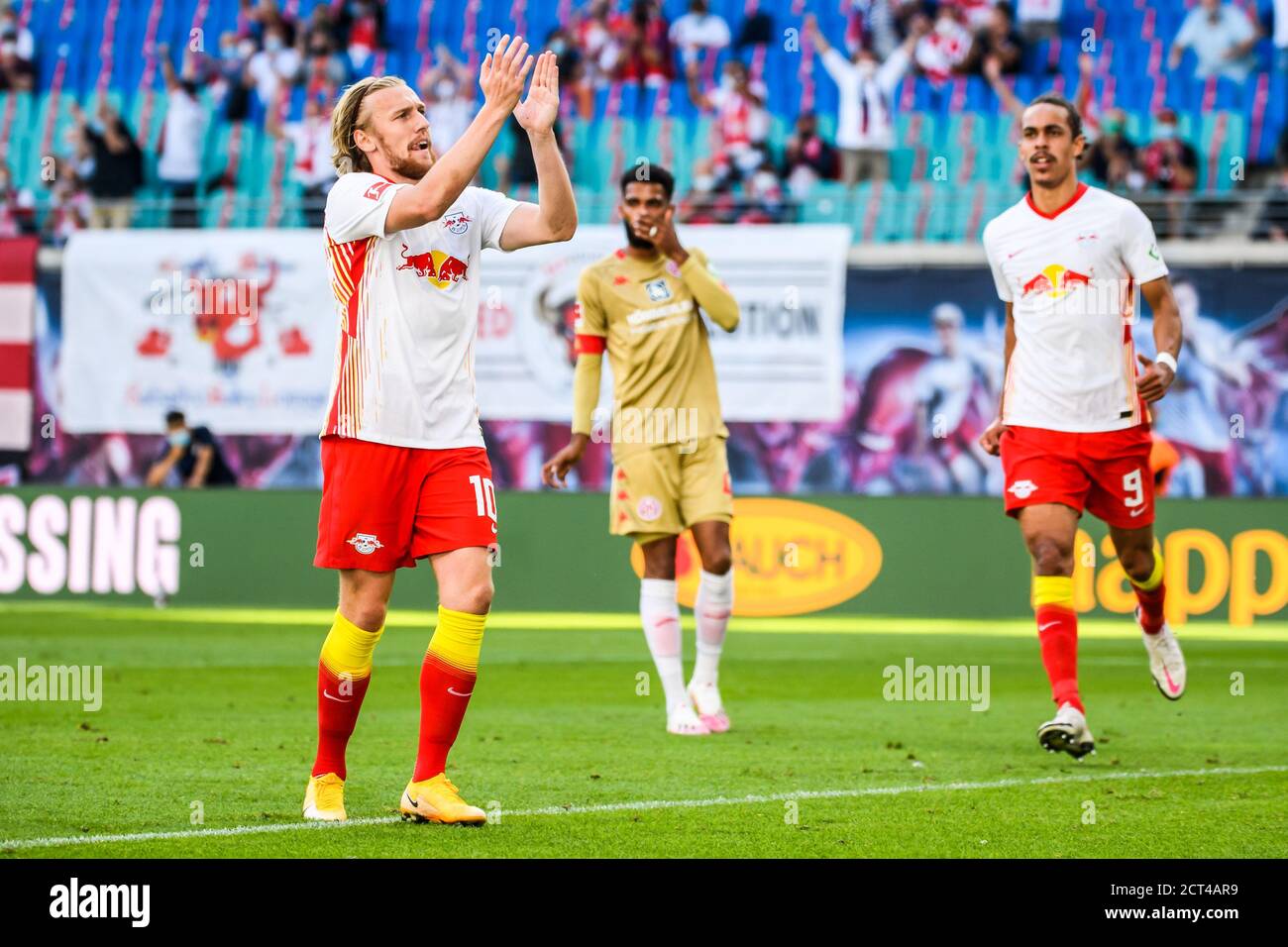 Leipzig, Germany. 20th Sep, 2020. Emil Forsberg (L) of Leipzig celebrates his scoring during a German Bundesliga match between RB Leipzig and 1.FSV Mainz 05 in Leipzig, Germany, Sept. 20, 2020. Credit: Kevin Voigt/Xinhua/Alamy Live News Stock Photo