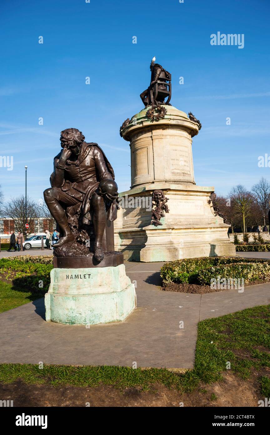 Hamlet Statue, Stratford Upon Avon, Warwickshire, England, United Kingdom, Europe Stock Photo
