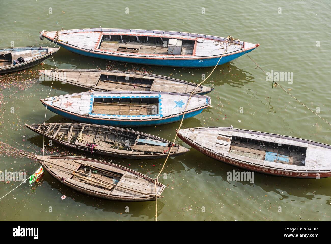 Wood boats india hires stock photography and images Alamy