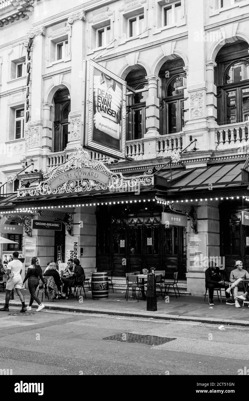 London Covent Garden and Theatres Stock Photo Alamy London Covent Garden and Theatres Stock Photo Alamy