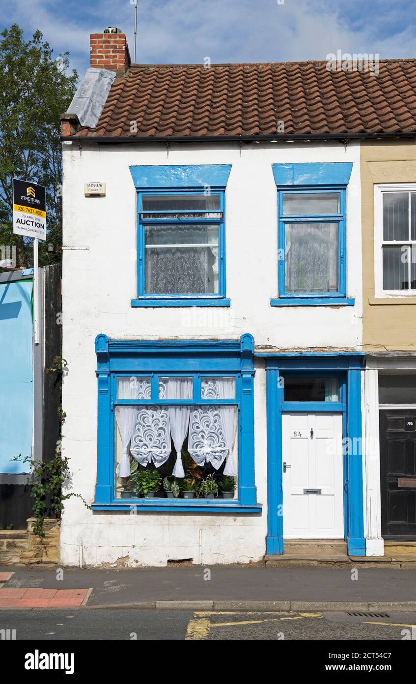 Auction house uk hires stock photography and images Alamy