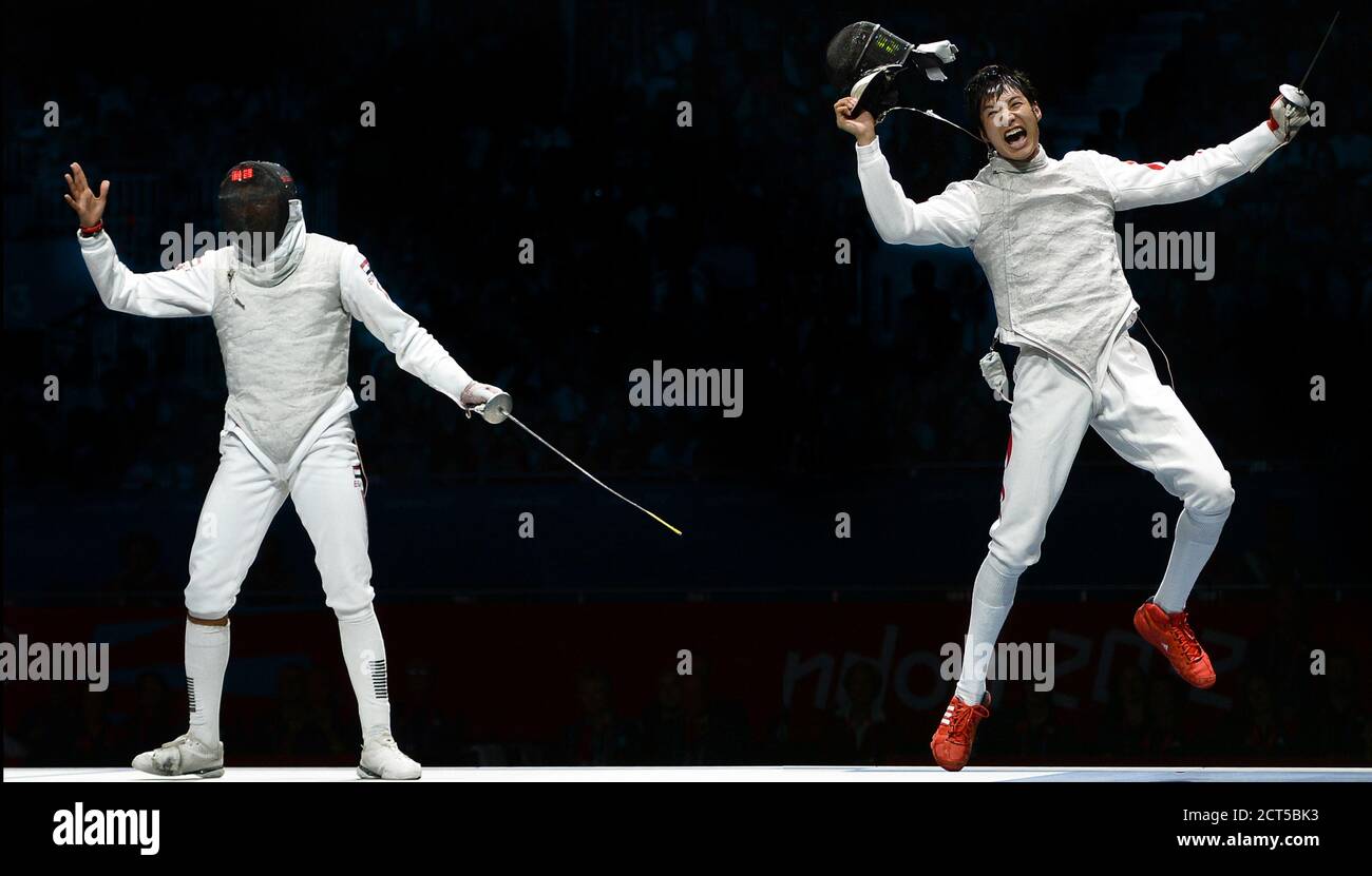Olympics fencing hires stock photography and images Alamy