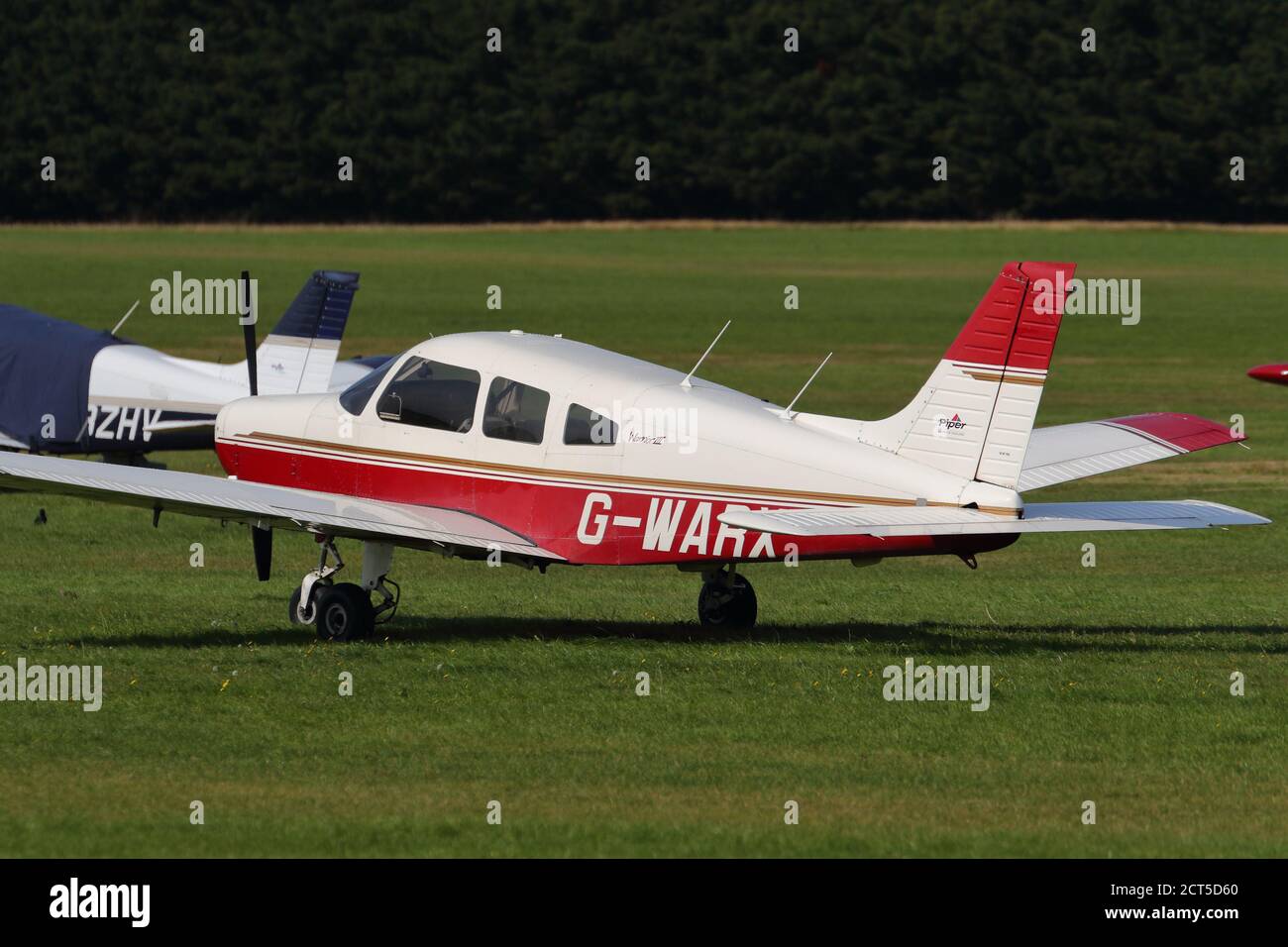Piper PA-28 Warrior III G-WARX parked at White Waltham Airfield, UK Stock Photo