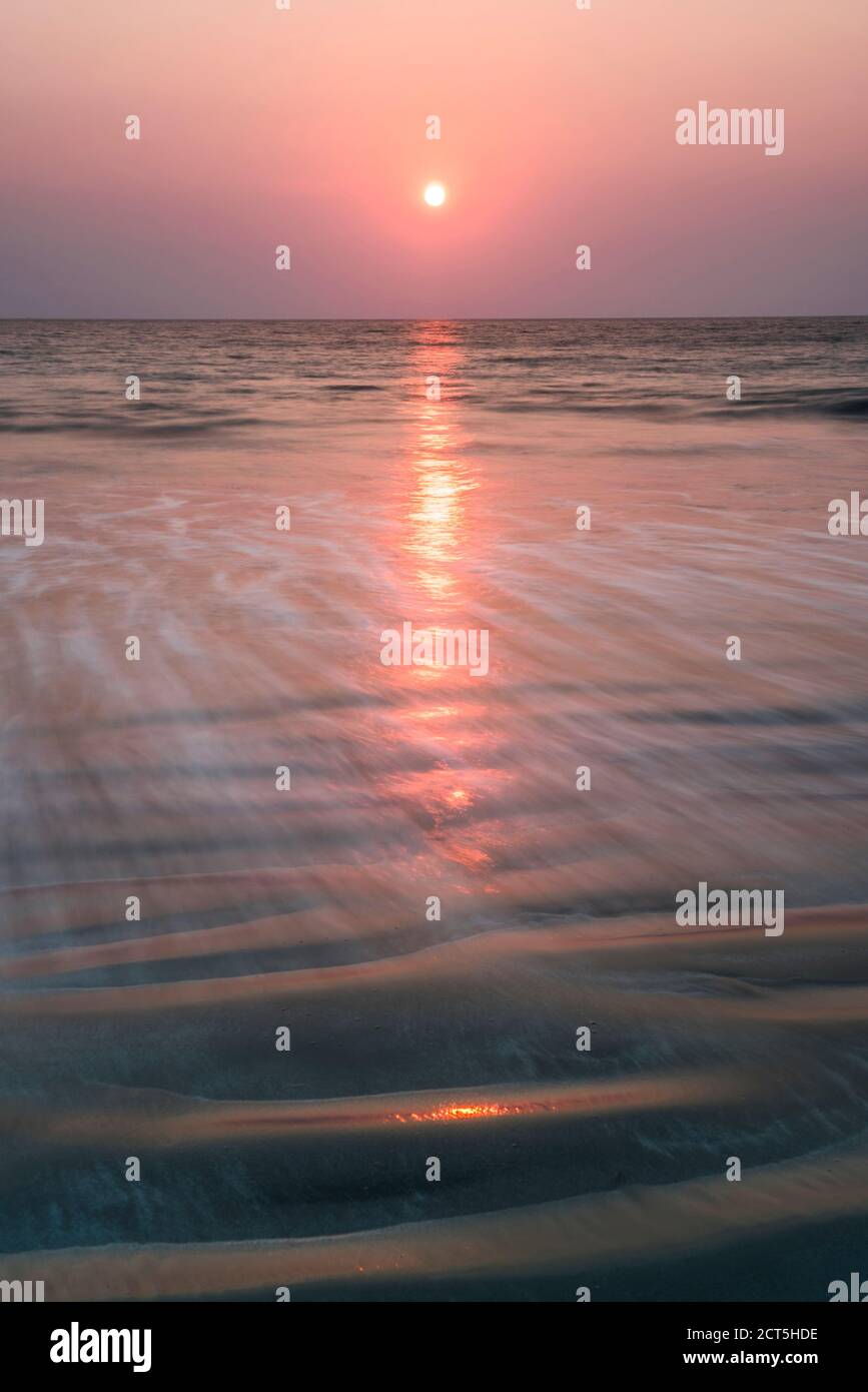 Sunset at Paradise Beach (Sar Sar Aw Beach), Dawei Peninsula, Tanintharyi Region, Myanmar (Burma) Stock Photo