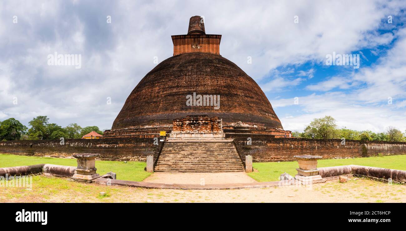 Jetvanarama Dagoba, aka Jetvanaramaya Stupa at the Sacred City of Anuradhapura, Cultural Triangle, Sri Lanka, Asia Stock Photo