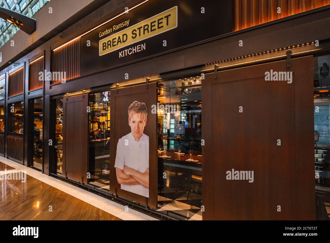 Bread Street Kitchen A Restaurant Owned By Chef Gordon Ramsay In Singapore Singapore March 30 2017 Stock Photo Alamy